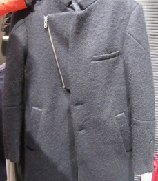 市场上装-中长外套-（实拍）时尚男装中长外套