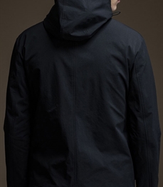 市场上装-夹克-时尚男装夹克