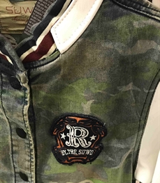 市场上装-夹克-（实拍）时尚男装夹克