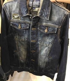 市场上装-夹克-（实拍）时尚男装夹克