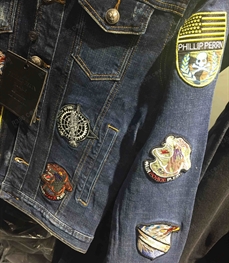 市场上装-夹克-（实拍）时尚男装夹克