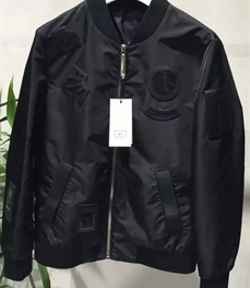 市场上装-夹克-时尚男装夹克