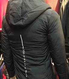 市场上装-棉衣/羽绒服-时尚男装棉服