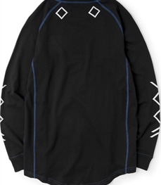 市场上装-T恤-休闲男装T恤