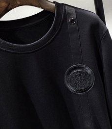 市场上装-T恤-时尚男装T恤