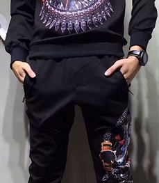 市场上装-套装-休闲男装套装