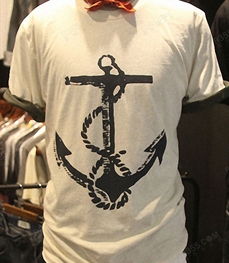 市场上装-T恤-（实拍）时尚男装T恤