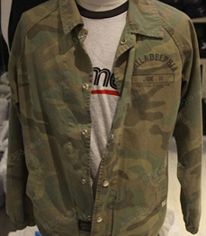 市场上装-夹克-（实拍）时尚男装夹克