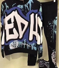 市场上装-套装-休闲男装套装