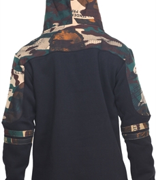 市场上装-T恤-时尚男装T恤