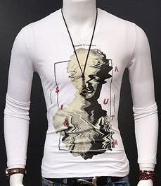 市场上装-T恤-时尚男装T恤