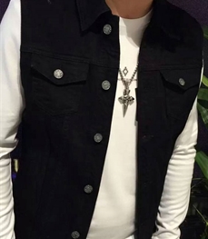 市场上装-马夹-时尚男装马甲