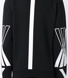 市场上装-卫衣-休闲男装卫衣