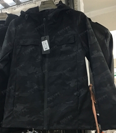 市场上装-夹克-（实拍）时尚男装夹克