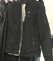 市场上装-夹克-（实拍）时尚男装夹克