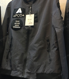 市场上装-夹克-（实拍）时尚男装夹克