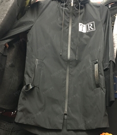 市场上装-中长外套-（实拍）时尚男装中长外套