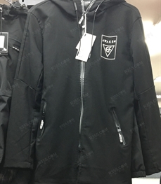 市场上装-中长外套-（实拍）时尚男装中长外套