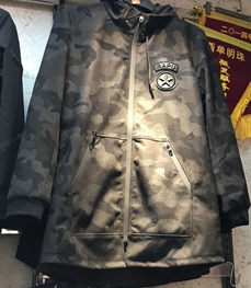 市场上装-中长外套-（实拍）时尚男装中长外套