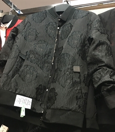 市场上装-夹克-（实拍）时尚男装夹克