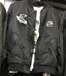 市场上装-夹克-（实拍）时尚男装夹克