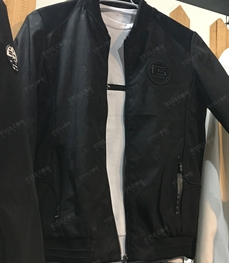 市场上装-夹克-（实拍）时尚男装夹克