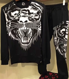 市场上装-套装-休闲男装套装