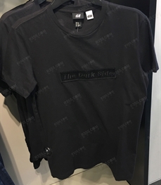 市场上装-T恤-（实拍）时尚男装T恤