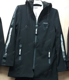 市场上装-中长外套-（实拍）时尚男装中长外套