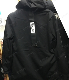 市场上装-中长外套-（实拍）时尚男装中长外套