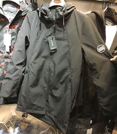 市场上装-中长外套-（实拍）时尚男装中长外套