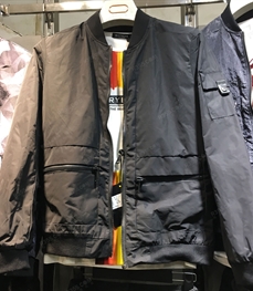 市场上装-夹克-（实拍）时尚男装夹克