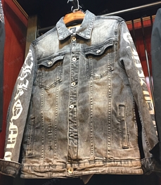 市场上装-夹克-（实拍）时尚男装夹克