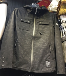 市场上装-夹克-（实拍）时尚男装夹克