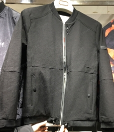 市场上装-夹克-（实拍）时尚男装夹克