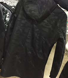 市场上装-中长外套-（实拍）时尚男装中长外套