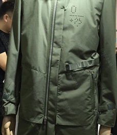 市场上装-中长外套-（实拍）时尚男装中长外套