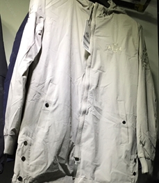 市场上装-中长外套-（实拍）时尚男装中长外套