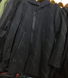 市场上装-中长外套-（实拍）时尚男装中长外套