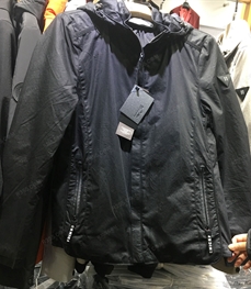 市场上装-夹克-（实拍）时尚男装夹克