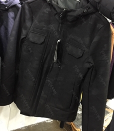 市场上装-夹克-（实拍）时尚男装夹克