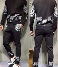 市场上装-套装-休闲男装套装