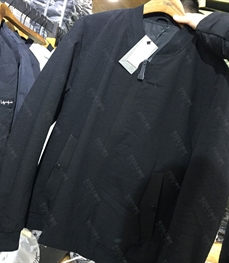 市场上装-夹克-（实拍）时尚男装夹克