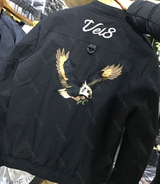 市场上装-夹克-（实拍）时尚男装夹克