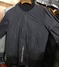 市场上装-夹克-（实拍）时尚男装夹克