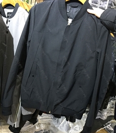 市场上装-夹克-（实拍）时尚男装夹克