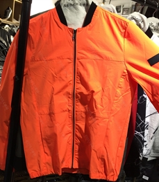 市场上装-夹克-（实拍）时尚男装夹克