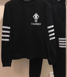 市场上装-套装-休闲男装套装