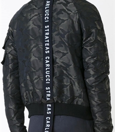 市场上装-夹克-休闲男装夹克