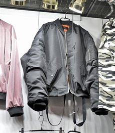 市场上装-夹克-（实拍）休闲男装夹克